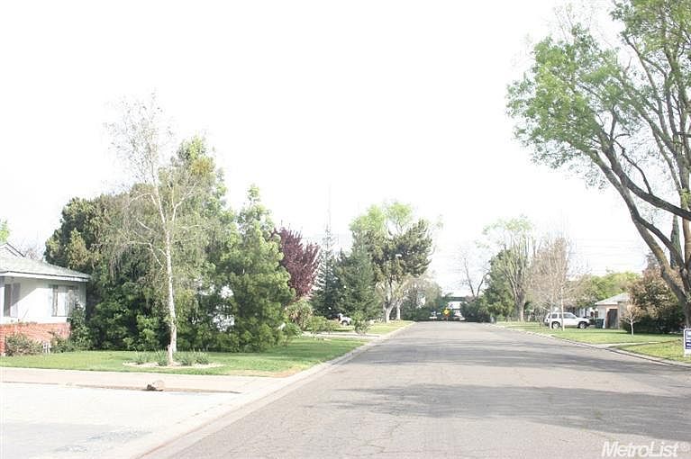 2nd image of 1506 Overholtzer Dr