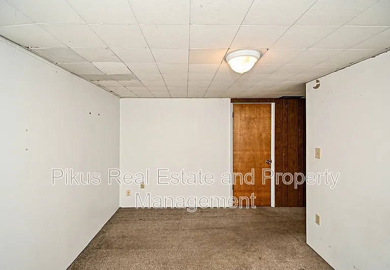 3300 Lake Center St NW — Photo 14
