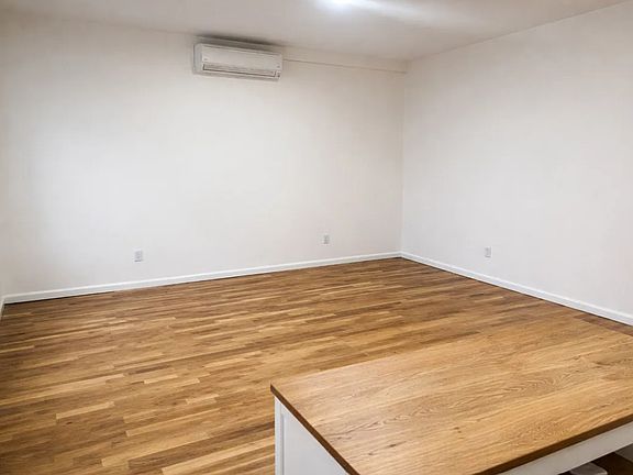 3rd image of 347 Grand St APT 2