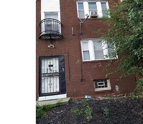 2nd image of 4919 Wissahickon Ave