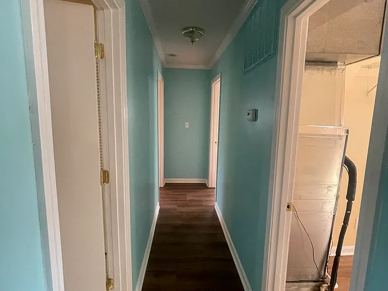 5211 River Rd — Photo 13