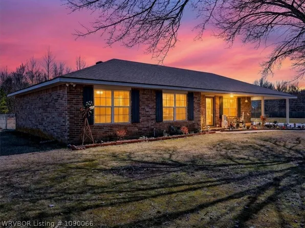 463677 E 1044th Loop, Sallisaw, OK 74955