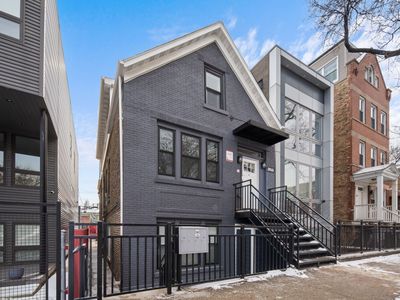 1851 W Dickens Ave, Chicago, IL, 60614
