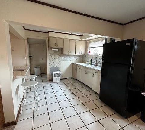 5th image of 2909 Cochrane STREET