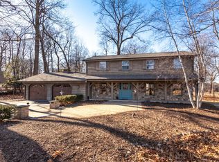 2465 Tilton Ln, Brookfield, WI 53045