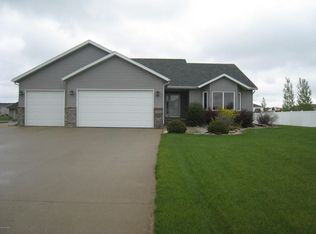 444 38th Ave W, West Fargo, ND 58078