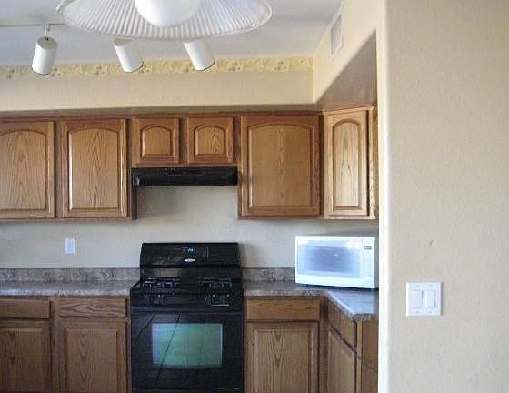 5th image of 8610 S 50th Ln