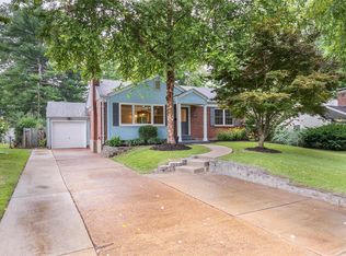 1282 S Rock Hill Rd, Saint Louis, MO