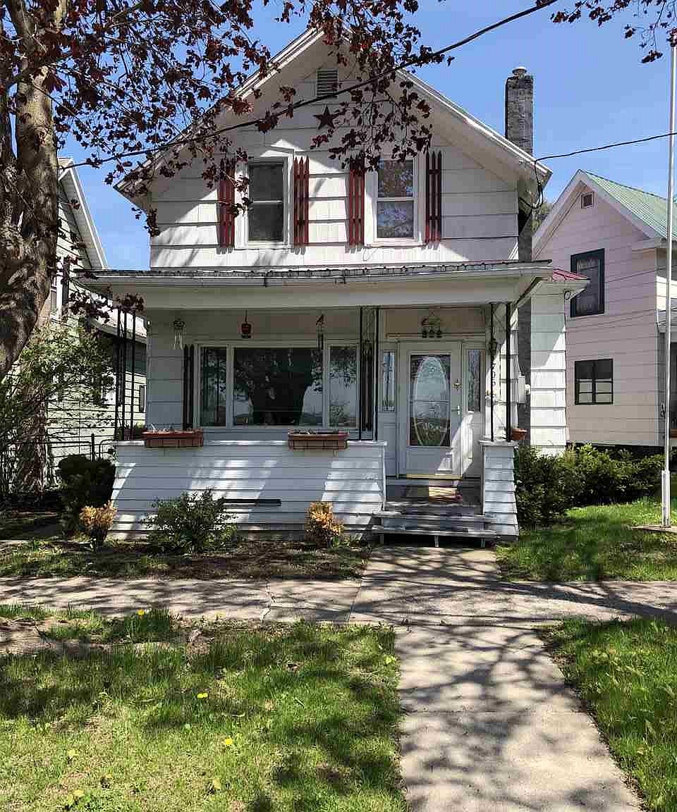 706 Congress St, Ogdensburg, NY 13669 Zillow
