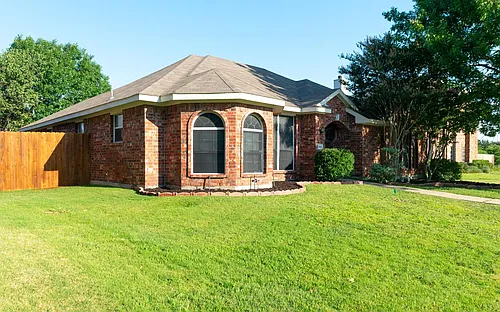 3404 Almond Ln Photo 1
