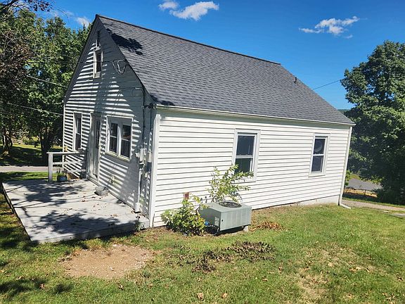 4th image of 318 Wolfe Ave