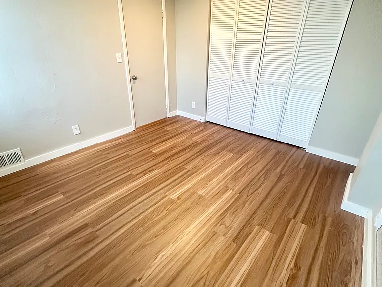 321 Ella St #11 — Photo 8