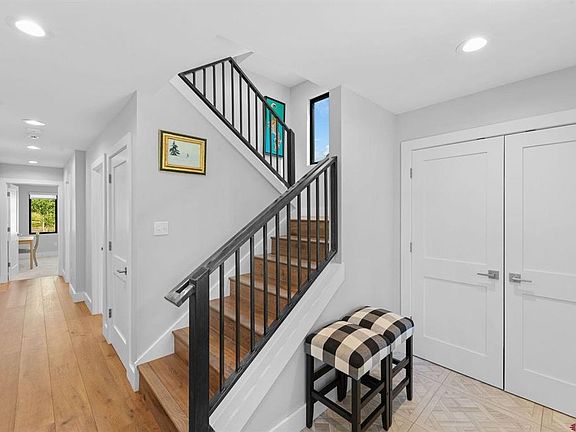 4th image of 37 St. Andrews Circle