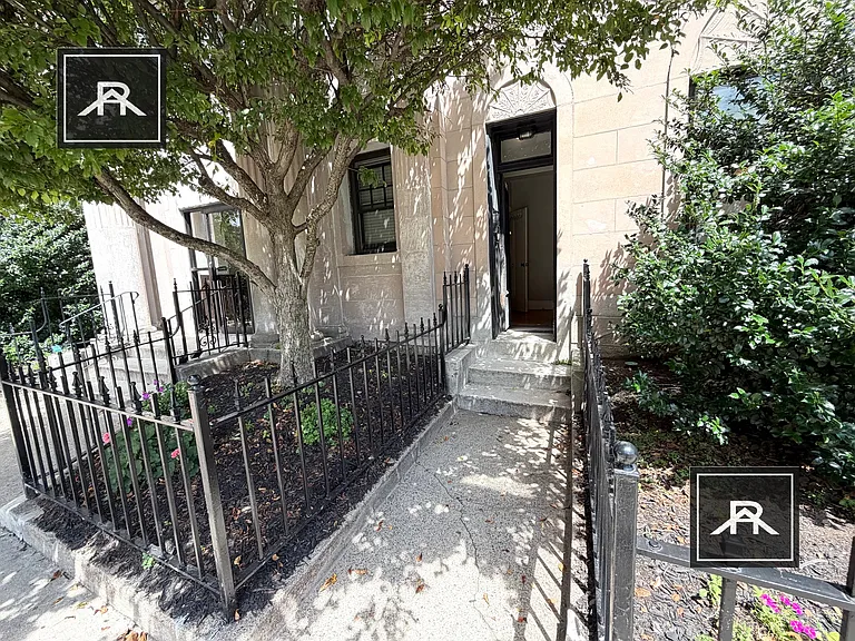 2003 Commonwealth Ave #1 — Photo 3