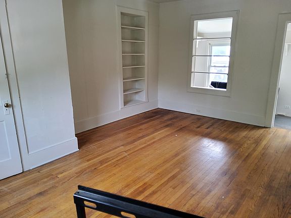 4th image of 4 N Main St #A