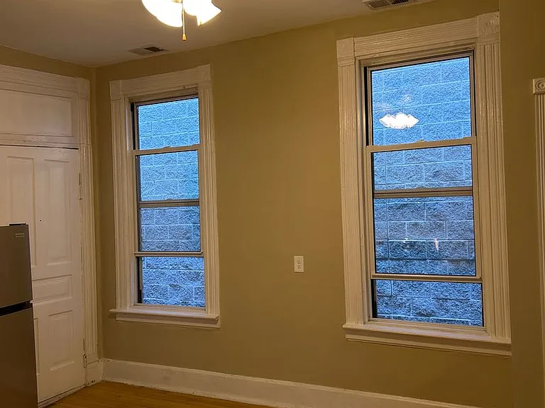 862 N Hermitage Ave #1R — Photo 10