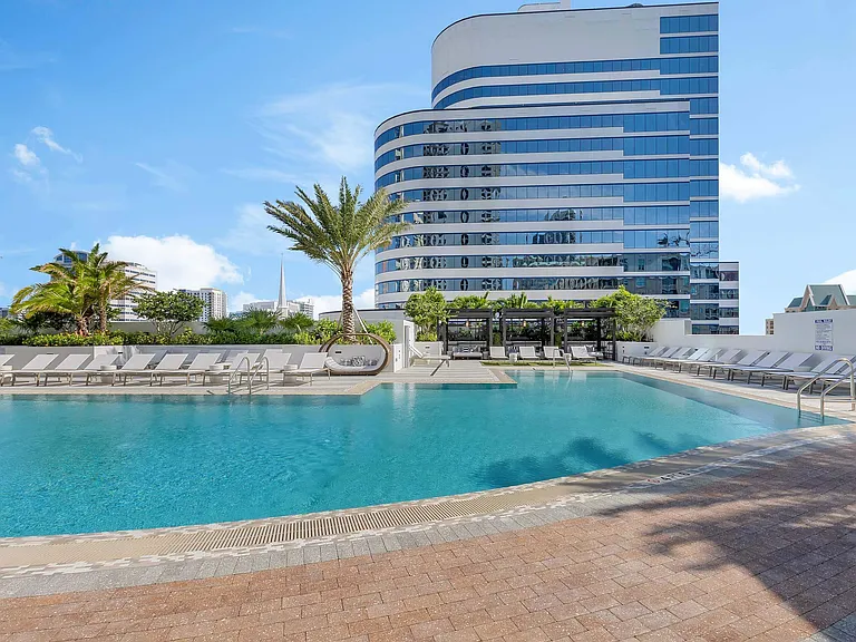 The Registry Las Olas — Photo 7