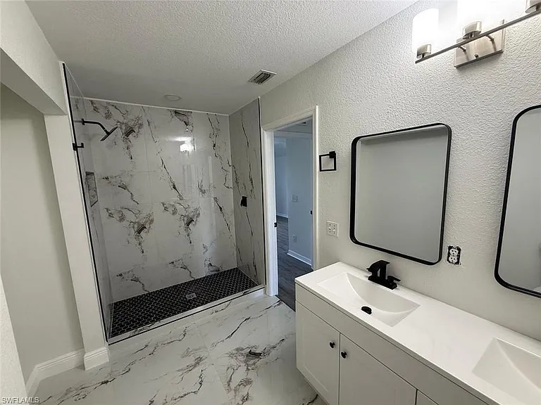 5248 Confederate Dr — Photo 11