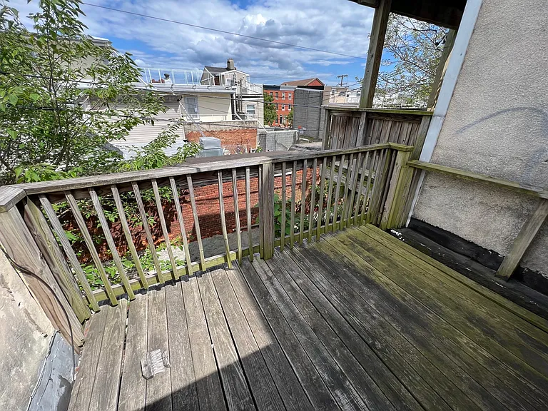 505 Wyeth St — Photo 11