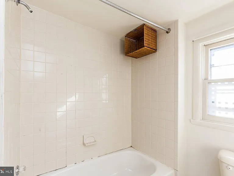 540 N 4th St #D — Photo 10