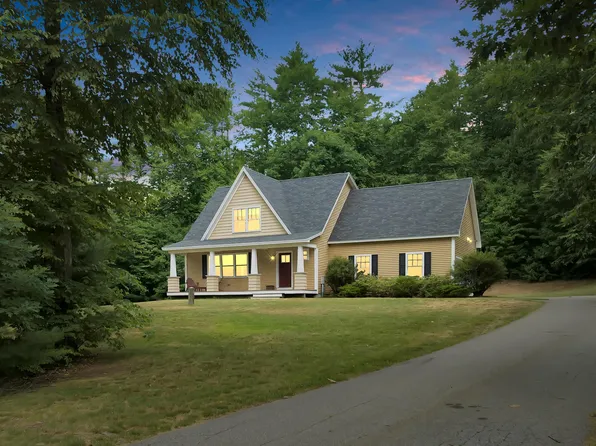 40 Morgan Drive, Epping, NH 03042