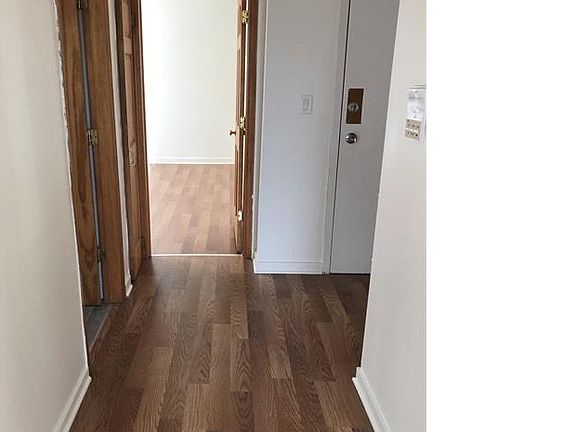 3rd image of 7604 S Essex Ave #102