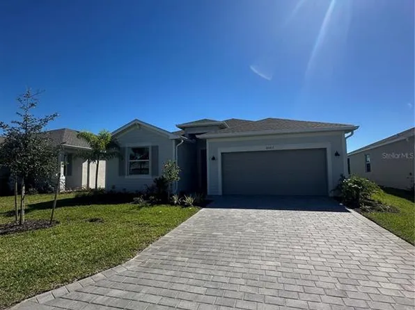 8063 Saint Kitts Cir, Englewood, FL 34224