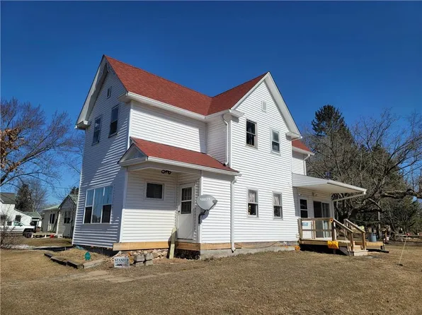 130 3rd Avenue, Dallas, WI 54733