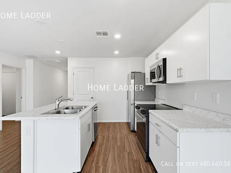 1360 W Inca Dr — Photo 10
