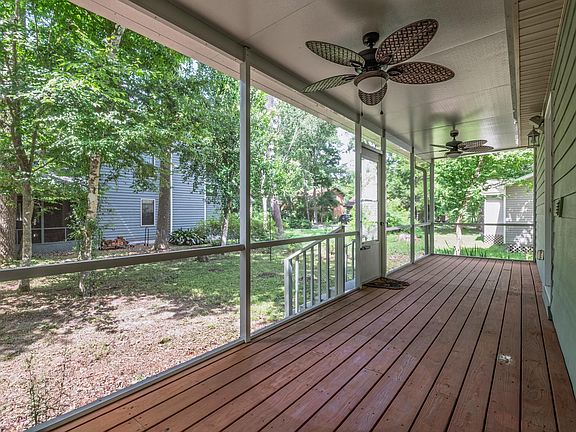 4th image of 1737 Silverwood Dr