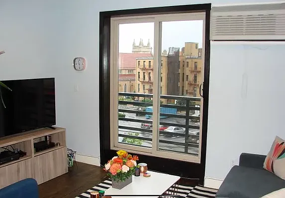 Rented by ABCO Commercial Properties, LLC | media 16