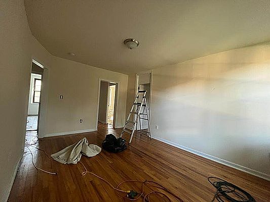 4th image of 46-13 Skillman Ave APT E26