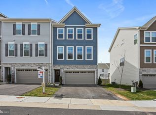 564 Cross Chase Dr, Millersville, MD 21108
