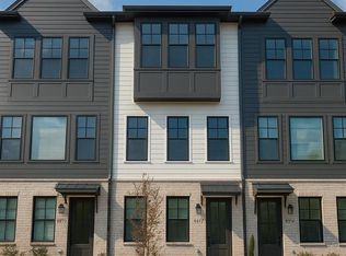 6577 Beacon Dr, Sandy Springs, GA 30328