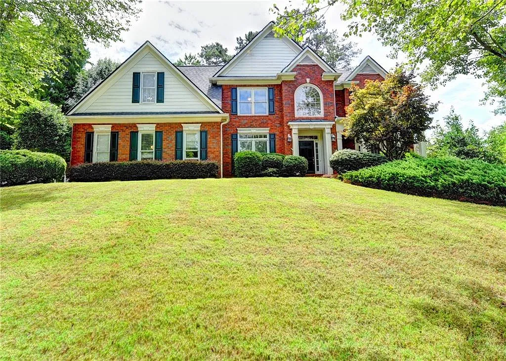 1410 Chattahoochee Run Dr photo 1