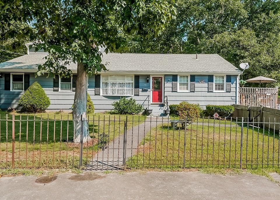 1st image of 91 Maplewood Cir