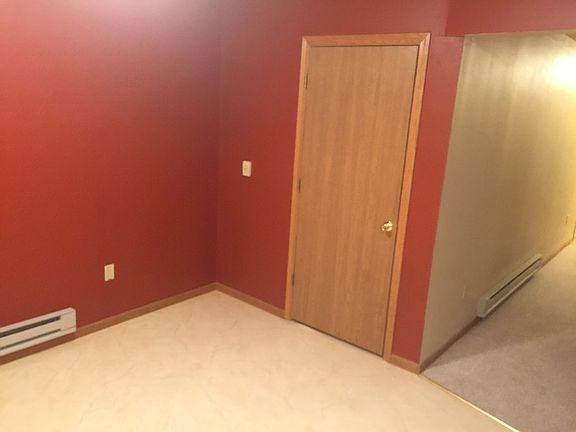 5th image of 135 W Oak Leaf Dr Unit 9