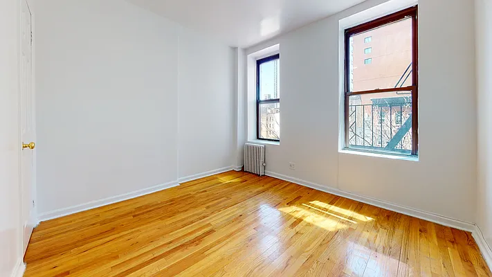 Rented by Bond New York | media 1