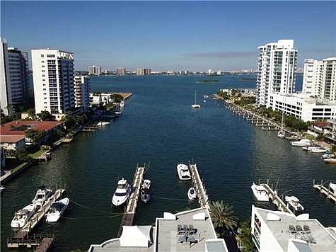 5th image of 7900 Harbor Island Dr APT 1414