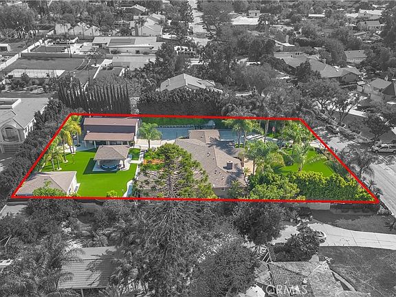 3rd image of 959 Rodeo Rd