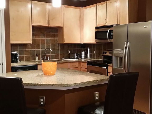 4th image of 3000 Vanderbilt Pl APT 315