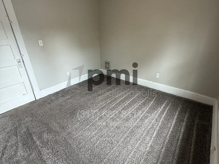 3502 N Kenwood Ave — Photo 19