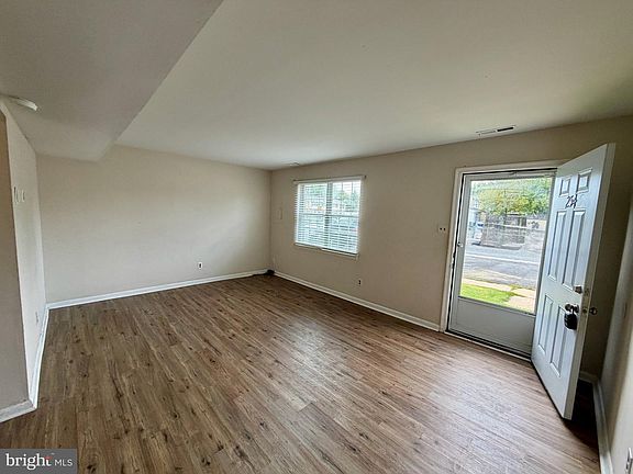 5th image of 254 Whitherspoon Ln