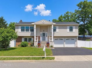 15 Bristlecone Drive, Howell, NJ