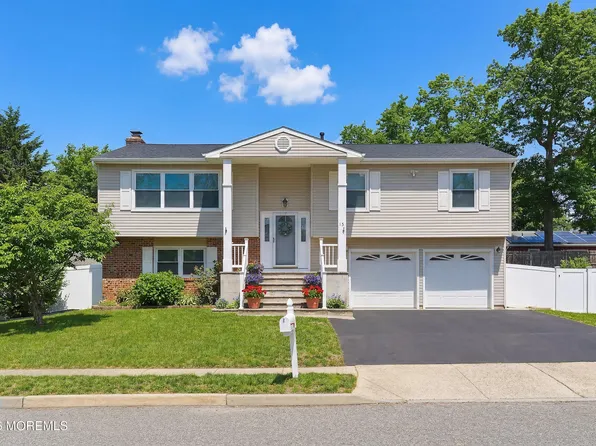 15 Bristlecone Drive, Howell, NJ 07731