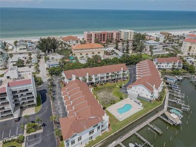 19201 Vista Ln APT D7, Indian Shores, FL, 33785