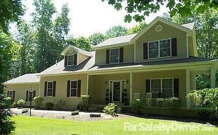 1st image of 20 Settlers Ln
