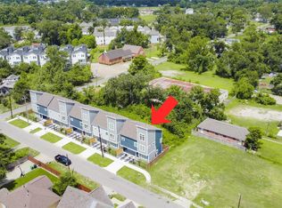 6017 Beall St, Houston, TX 77091