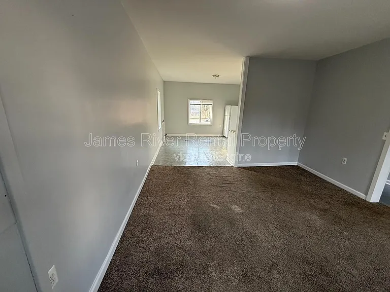 1507 6th St — Photo 11