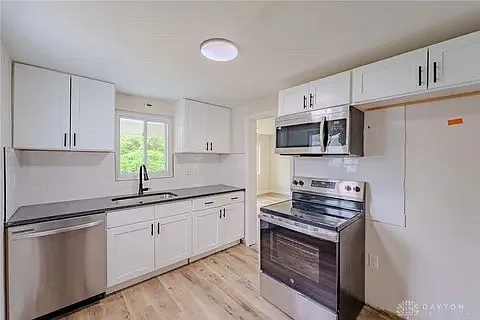 2844 Sage Ave — Photo 8